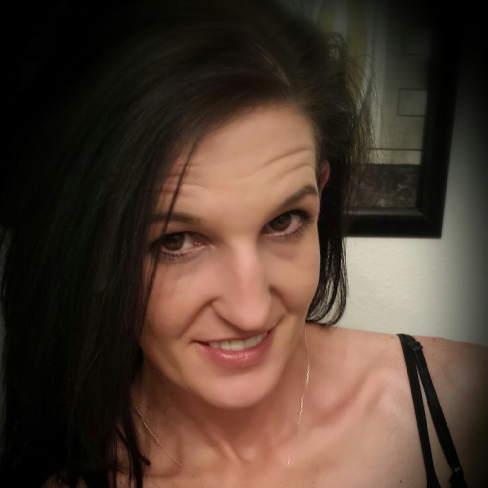 Meet your Posher, Stacy